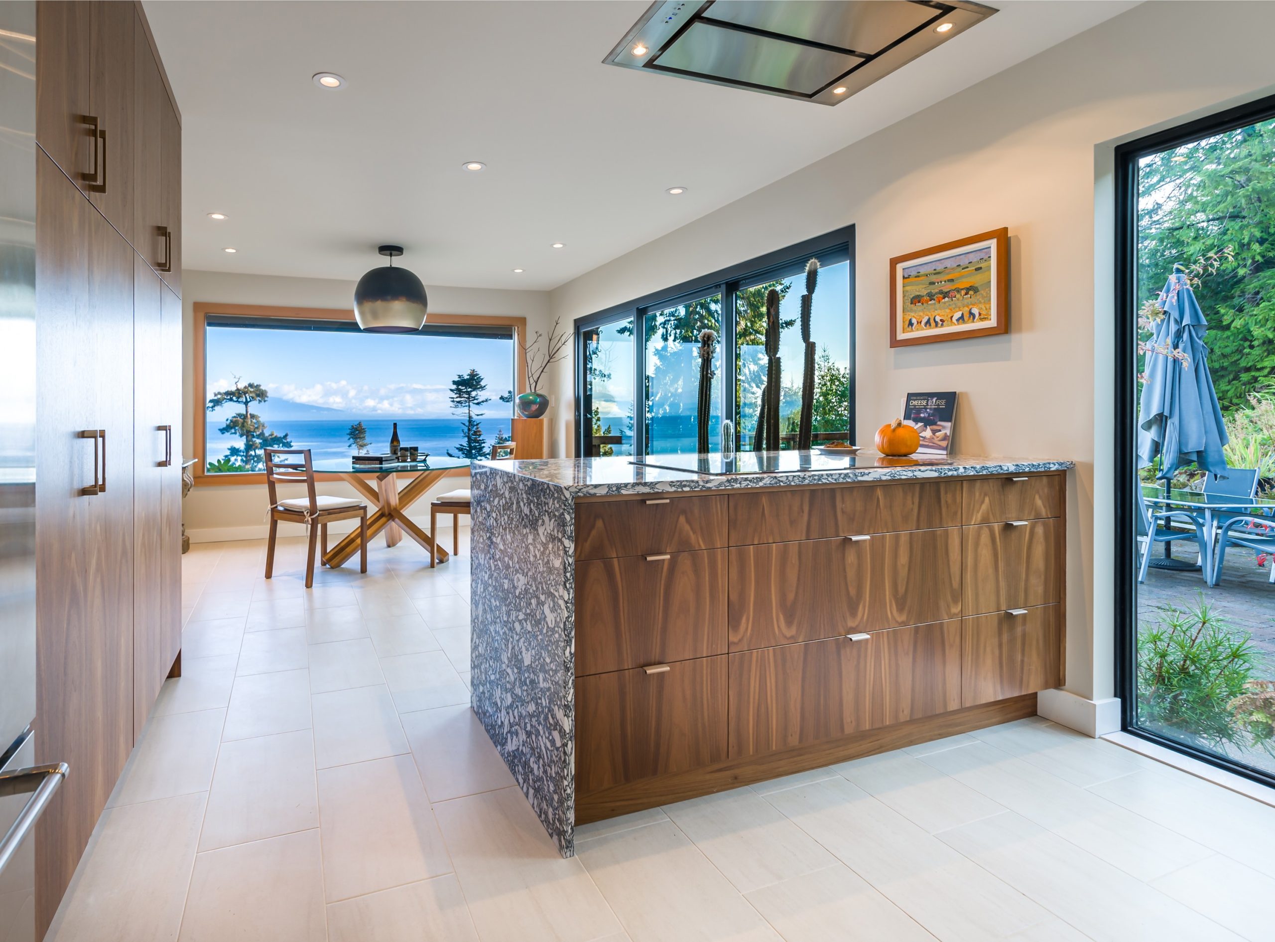 Quartz kitchen countertops demonstrating durable surface and proper cleaning methods for stain removal